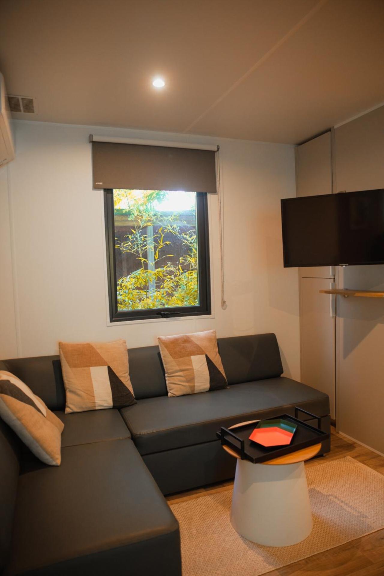 Rives D'Arc Hotell Vallon-Pont-dʼArc Rum bild