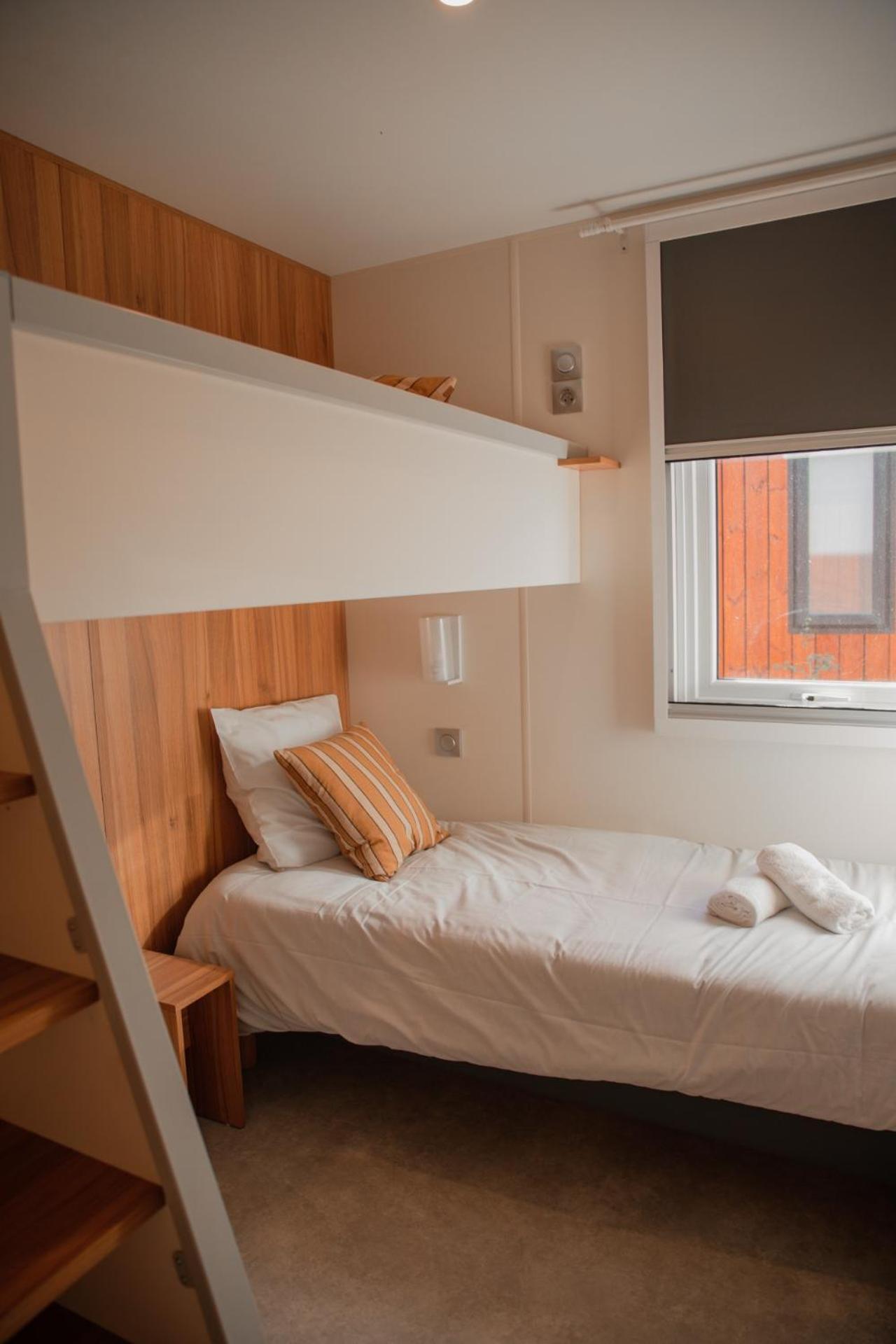 Rives D'Arc Hotell Vallon-Pont-dʼArc Rum bild